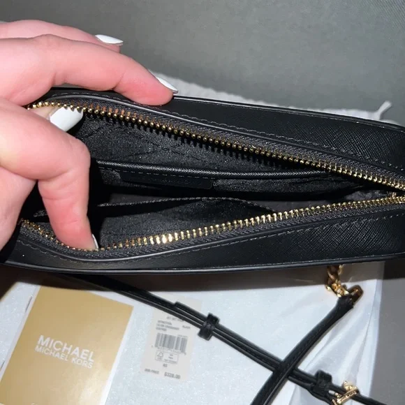 Michael Kors Jet Set Leather Crossbody - Picture 5 of 5